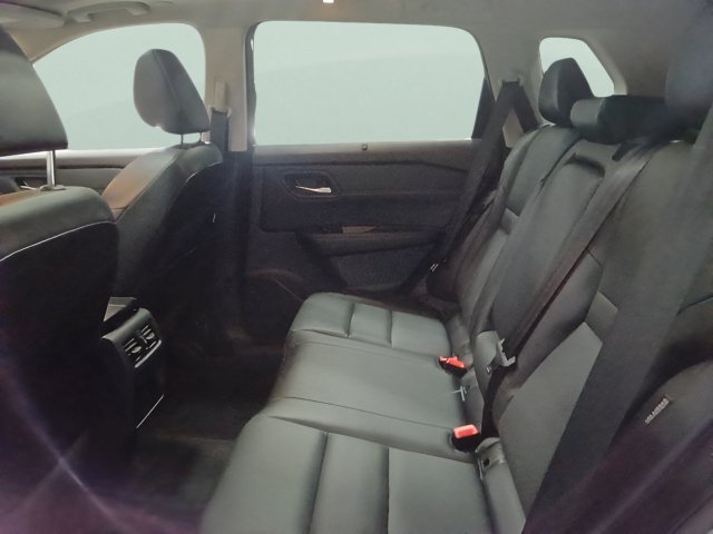 Certified 2023 Nissan Rogue SV w/ SV Premium B Package AWD/4WD image 24