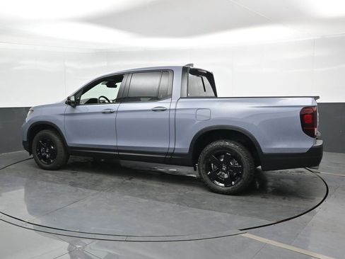Used 2026 Honda Ridgeline Black Edition image 10