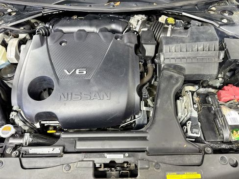 Used 2018 Nissan Maxima 3.5 SL image 38