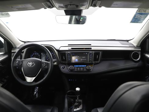Used 2016 Toyota RAV4 Limited image 13