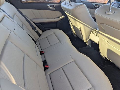 Used 2013 Mercedes-Benz E 350 Sedan image 14