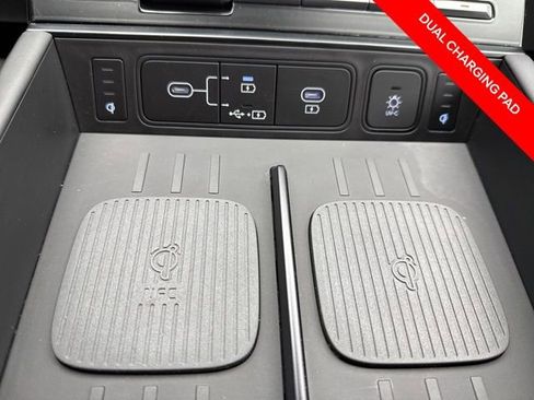 Certified 2024 Hyundai Santa Fe Calligraphy image 13