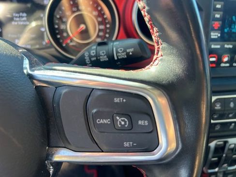 Used 2020 Jeep Wrangler Unlimited Rubicon AWD/4WD image 23