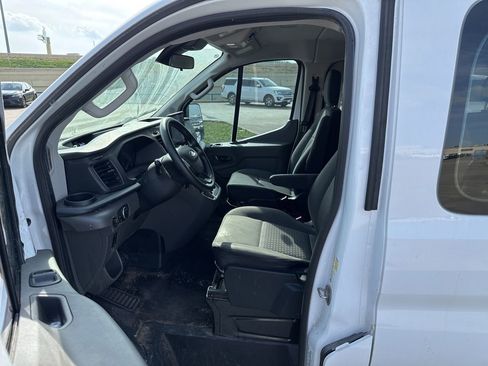 Used 2023 Ford Transit 350 XLT image 18
