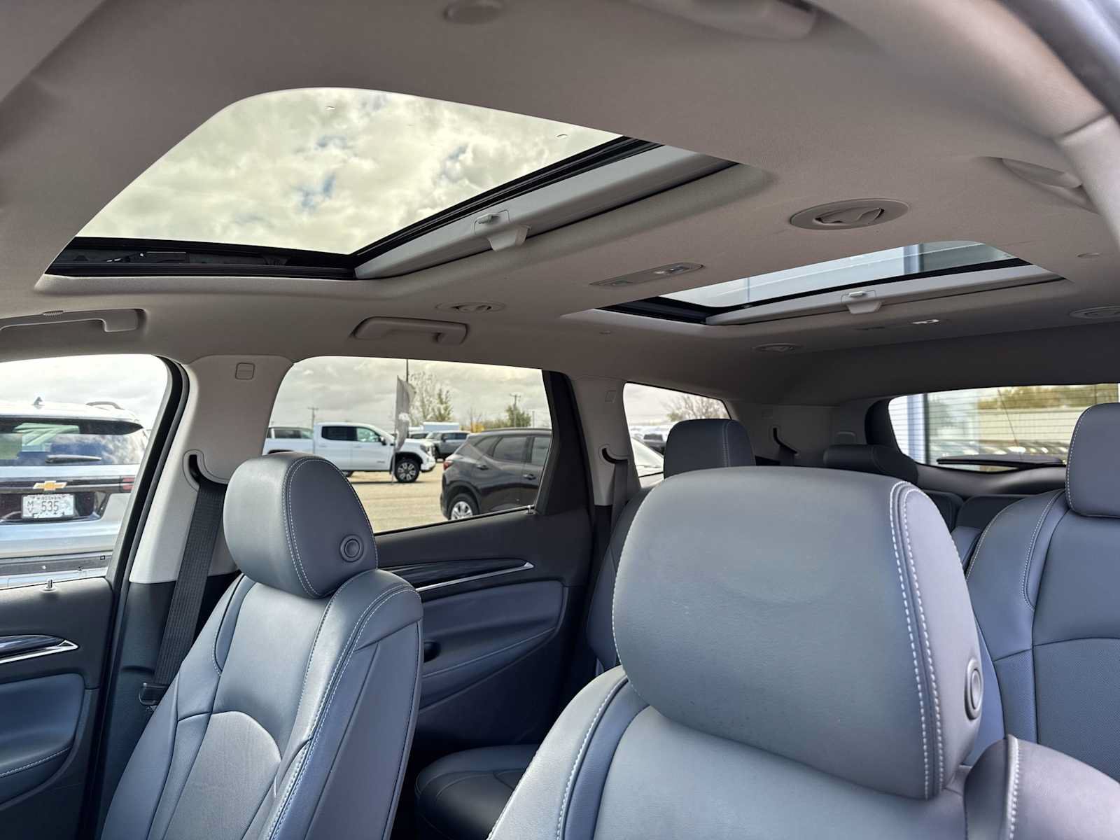 Certified 2021 Buick Enclave Essence w/ Sound and Sites Package AWD/4WD image 15