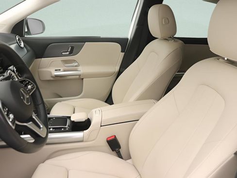 Certified 2023 Mercedes-Benz GLA 250 image 28