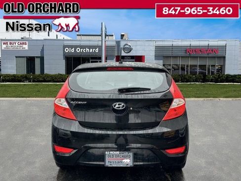 Used 2016 Hyundai Accent SE image 5