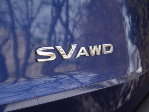 Certified 2023 Nissan Rogue SV image 17