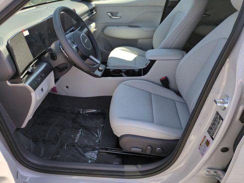 New 2026 Hyundai Kona Limited FWD image 16
