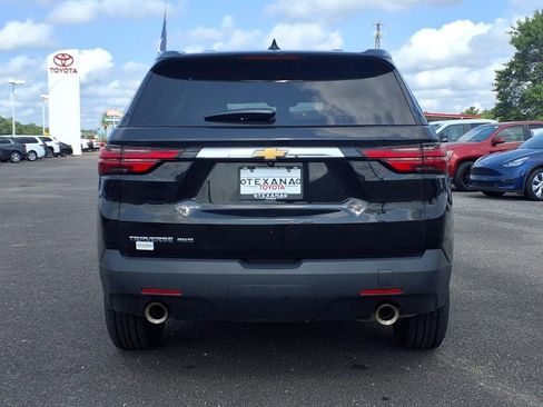 Used 2022 Chevrolet Traverse LS image 4