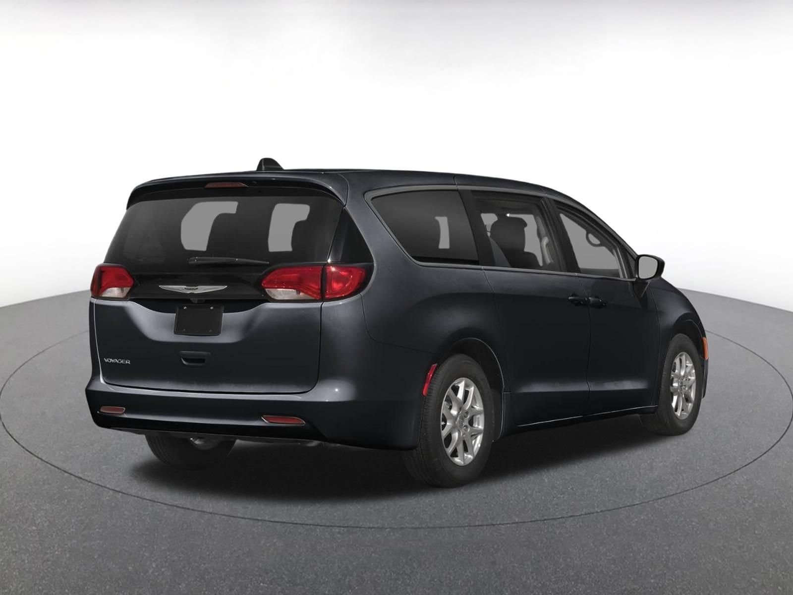 Used 2023 Chrysler Voyager LX FWD image 2