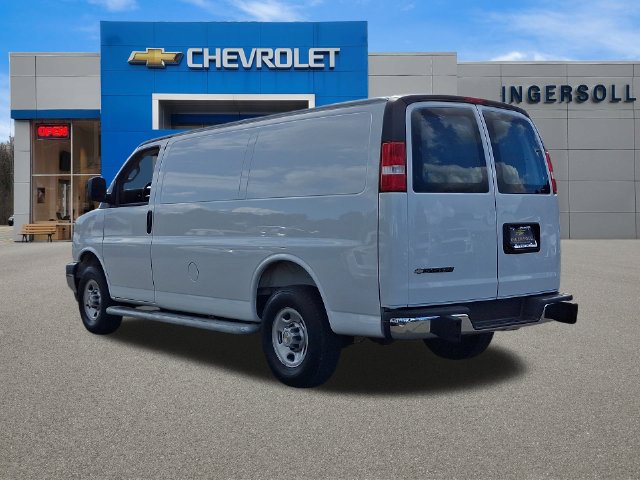 Used 2025 Chevrolet Express 2500 w/ Driver Convenience Package RWD image 25