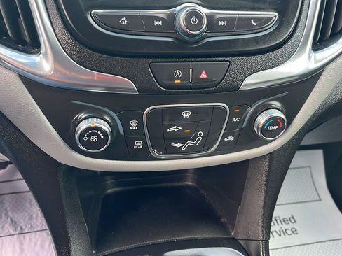 Used 2024 Chevrolet Equinox LS w/ LS Convenience Package FWD image 14