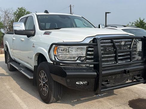 Used 2024 RAM 2500 Limited w/ Safety Group AWD/4WD image 3
