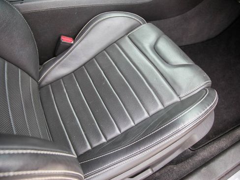 Used 2011 Ford Mustang GT Premium w/ Electronics Pkg RWD image 75