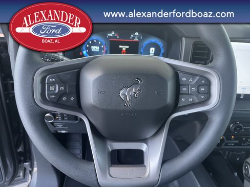 New 2025 Ford Bronco Base Convertible w/ Sasquatch Package image 24