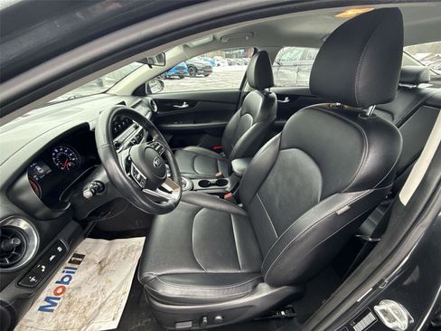 Used 2019 Kia Forte EX image 13