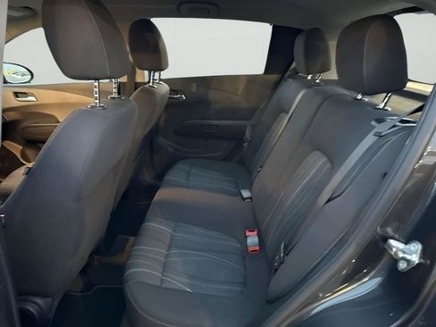 Used 2016 Chevrolet Sonic LT FWD image 15