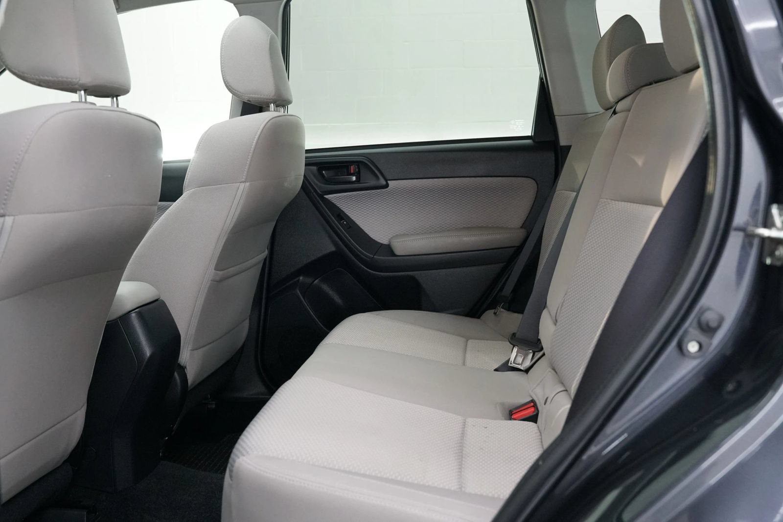 Used 2017 Subaru Forester 2.5i Premium w/ All-Weather Package AWD/4WD image 27