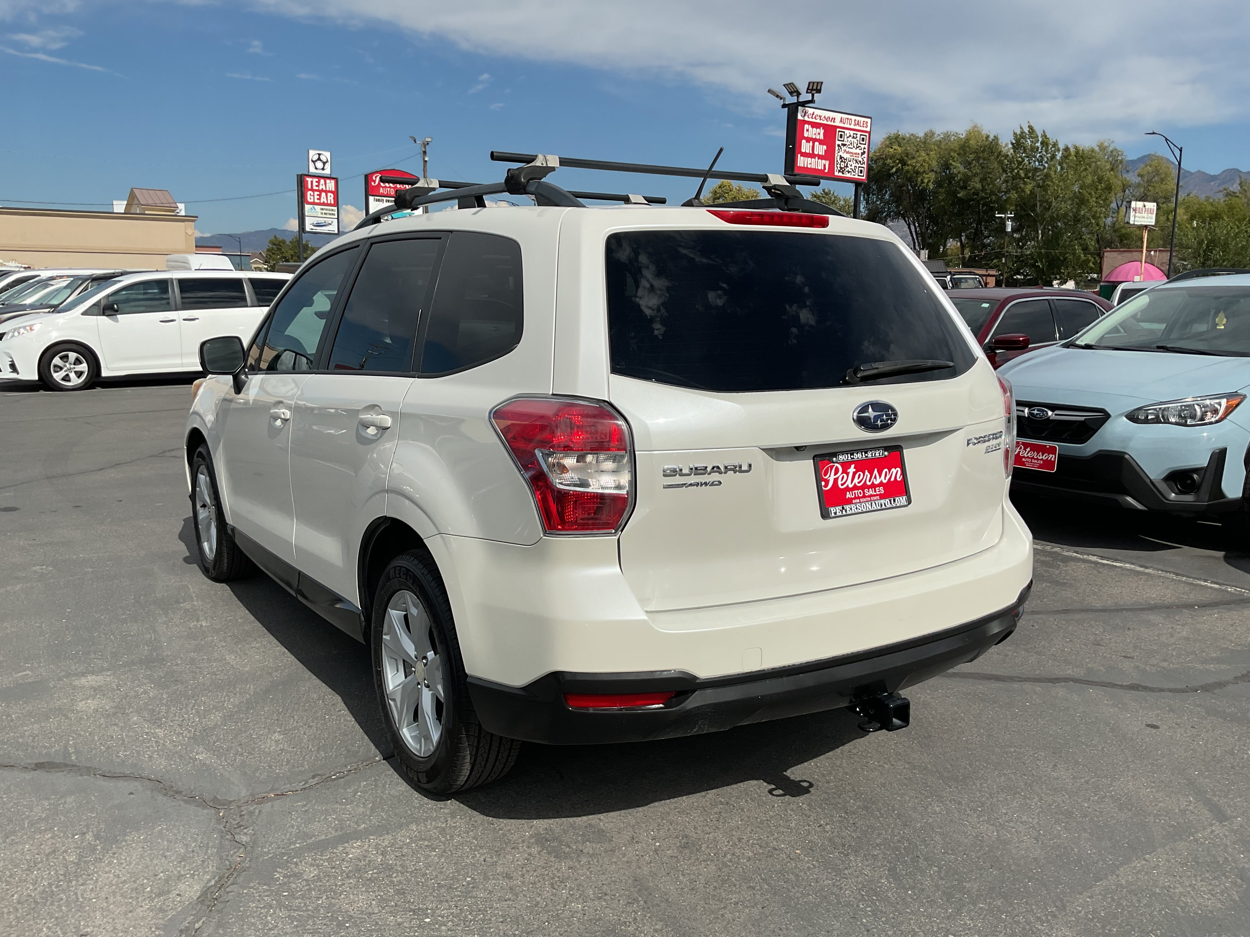 Used 2015 Subaru Forester 2.5i Premium w/ All-Weather Package AWD/4WD image 7