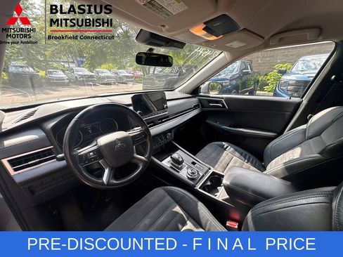 Used 2022 Mitsubishi Outlander SE AWD/4WD image 18