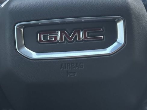 Used 2025 GMC Canyon AT4 w/ AT4 Premium Package AWD/4WD image 13