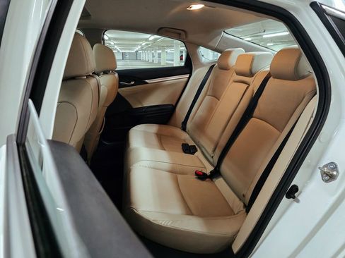 Used 2018 Honda Civic Touring image 20