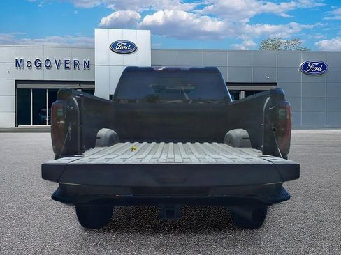 Used 2024 GMC Sierra 3500 AT4 w/ AT4 Premium Plus Package AWD/4WD image 10