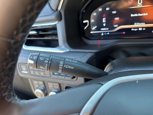 Used 2024 GMC Yukon XL Denali w/ Max Trailering Package image 30