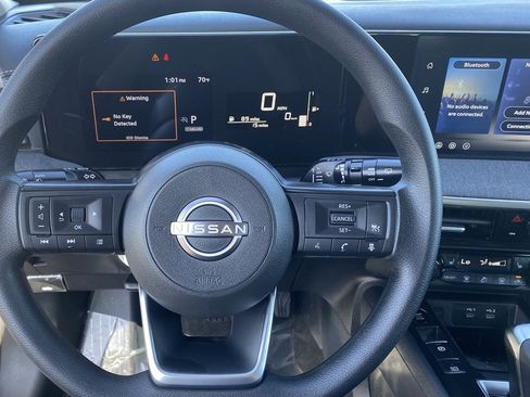 New 2026 Nissan Kicks SV image 30