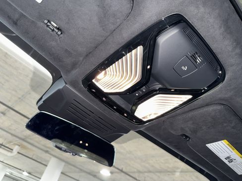 New 2026 BMW X7 xDrive40i w/ M Sport Package image 22