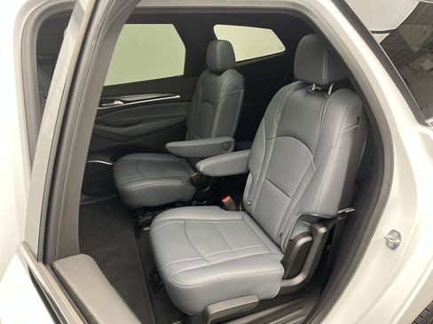 Certified 2024 Buick Enclave Essence w/ Experience Buick Package image 12