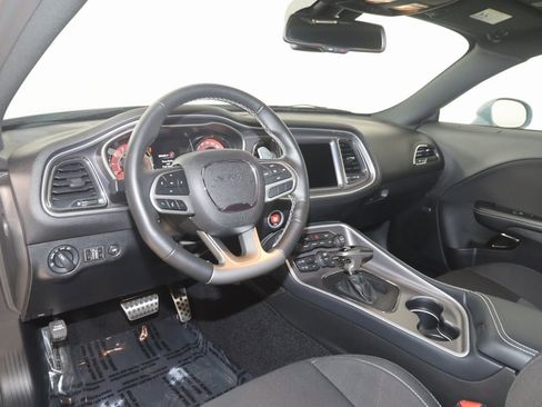 Used 2021 Dodge Challenger SRT Hellcat image 28