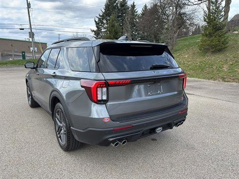 New 2026 Ford Explorer ST w/ Sun And Sound Package image 2