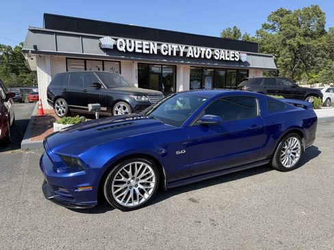 Used 2014 Ford Mustang GT Premium w/ Equipment Group 402A RWD image 1