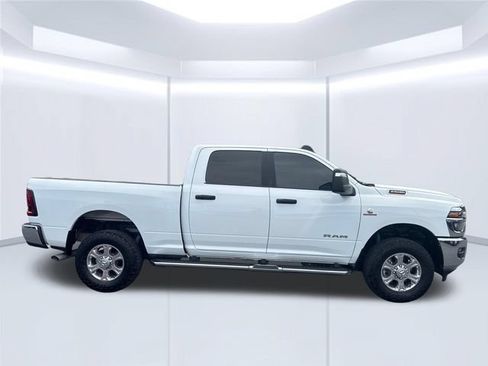Used 2025 RAM 2500 Big Horn AWD/4WD image 12