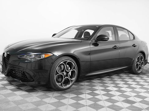 New 2025 Alfa Romeo Giulia w/ Driving Assist Package RWD image 3