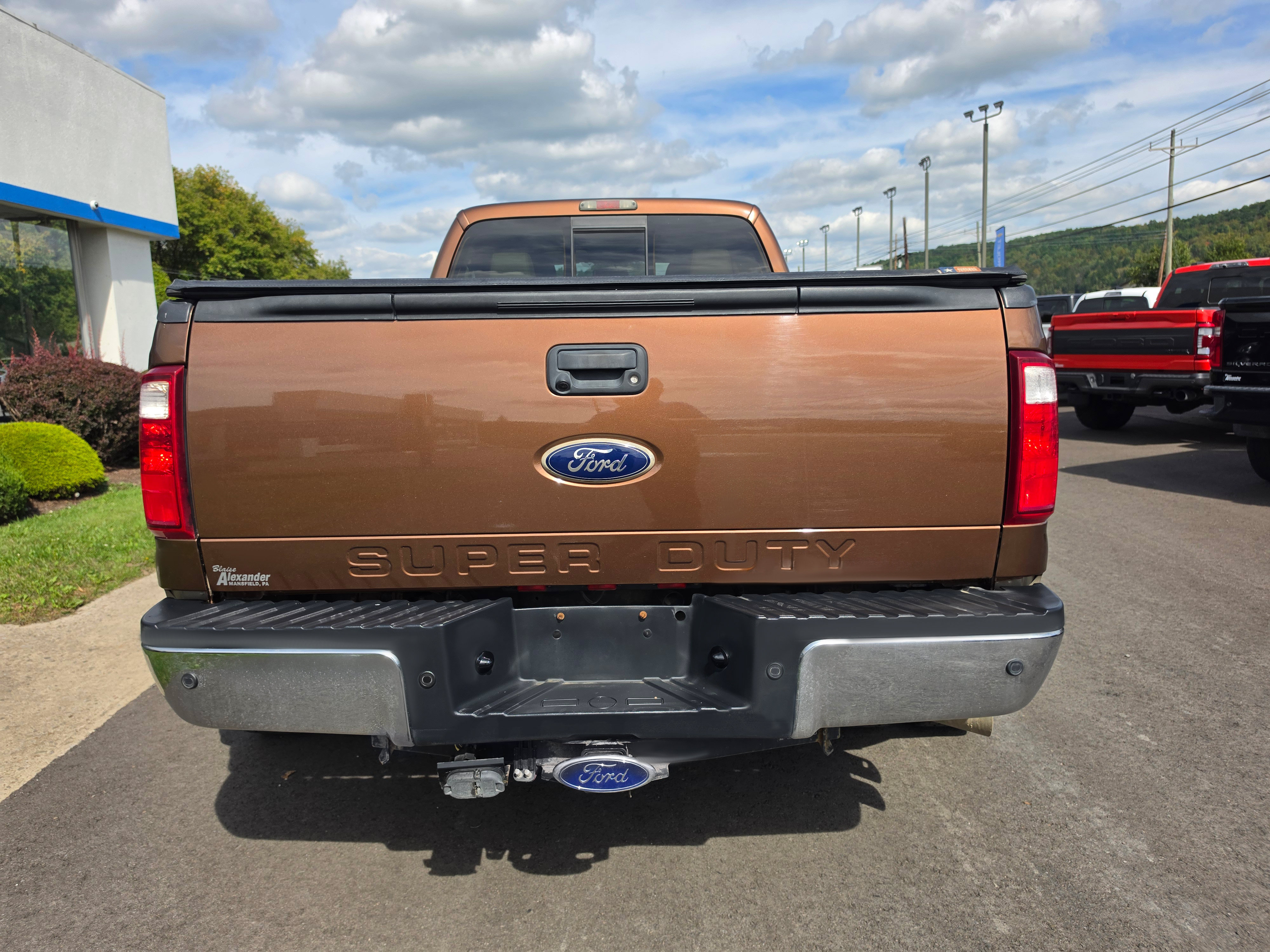 Used 2011 Ford F350 Lariat w/ Chrome Pkg AWD/4WD image 4