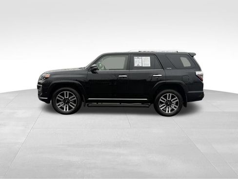 Used 2023 Toyota 4Runner Limited image 4