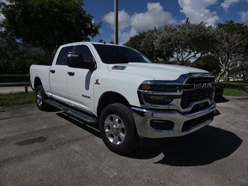 Used 2026 RAM 2500 Big Horn AWD/4WD image 1
