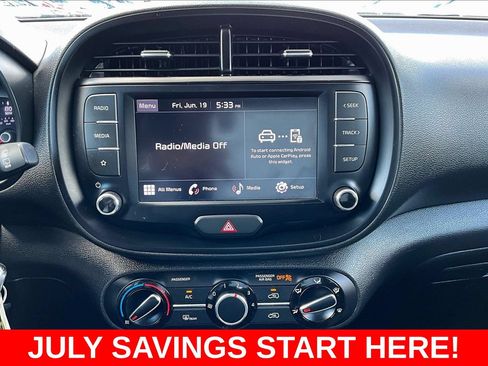 Used 2022 Kia Soul LX FWD image 18