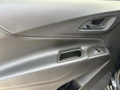 Used 2024 Chevrolet Equinox LT image 14