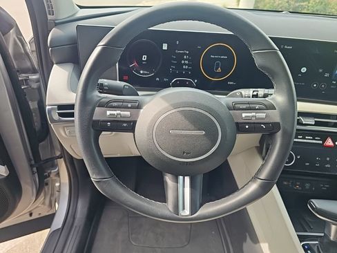 Certified 2025 Hyundai Tucson SEL AWD/4WD image 16
