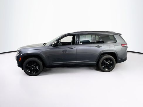Used 2023 Jeep Grand Cherokee L Laredo AWD/4WD image 8