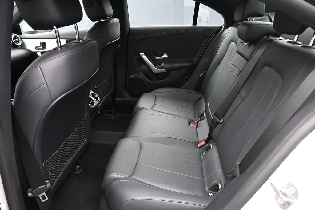 Used 2025 Mercedes-Benz CLA 250 4MATIC image 17