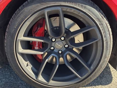 Used 2019 Dodge Challenger SRT Hellcat Redeye image 10