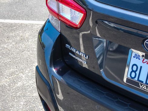 Used 2019 Subaru Crosstrek 2.0i Limited w/ Moonroof Package w/Navigation AWD/4WD image 9
