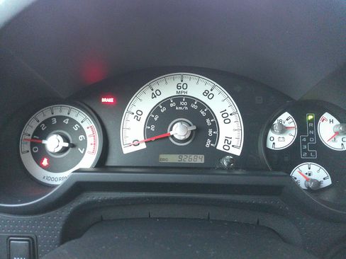 Used 2014 Toyota FJ Cruiser 4WD image 21