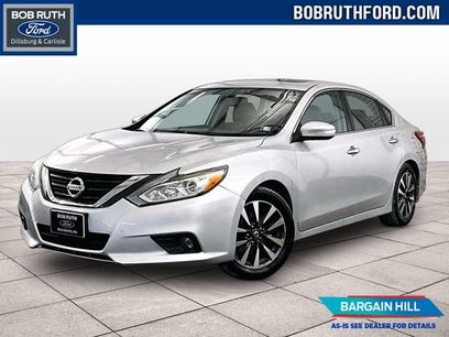 Used 2017 Nissan Altima 2.5 SV w/ Convenience Package