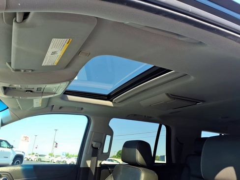 Used 2018 Chevrolet Tahoe LT AWD/4WD image 17